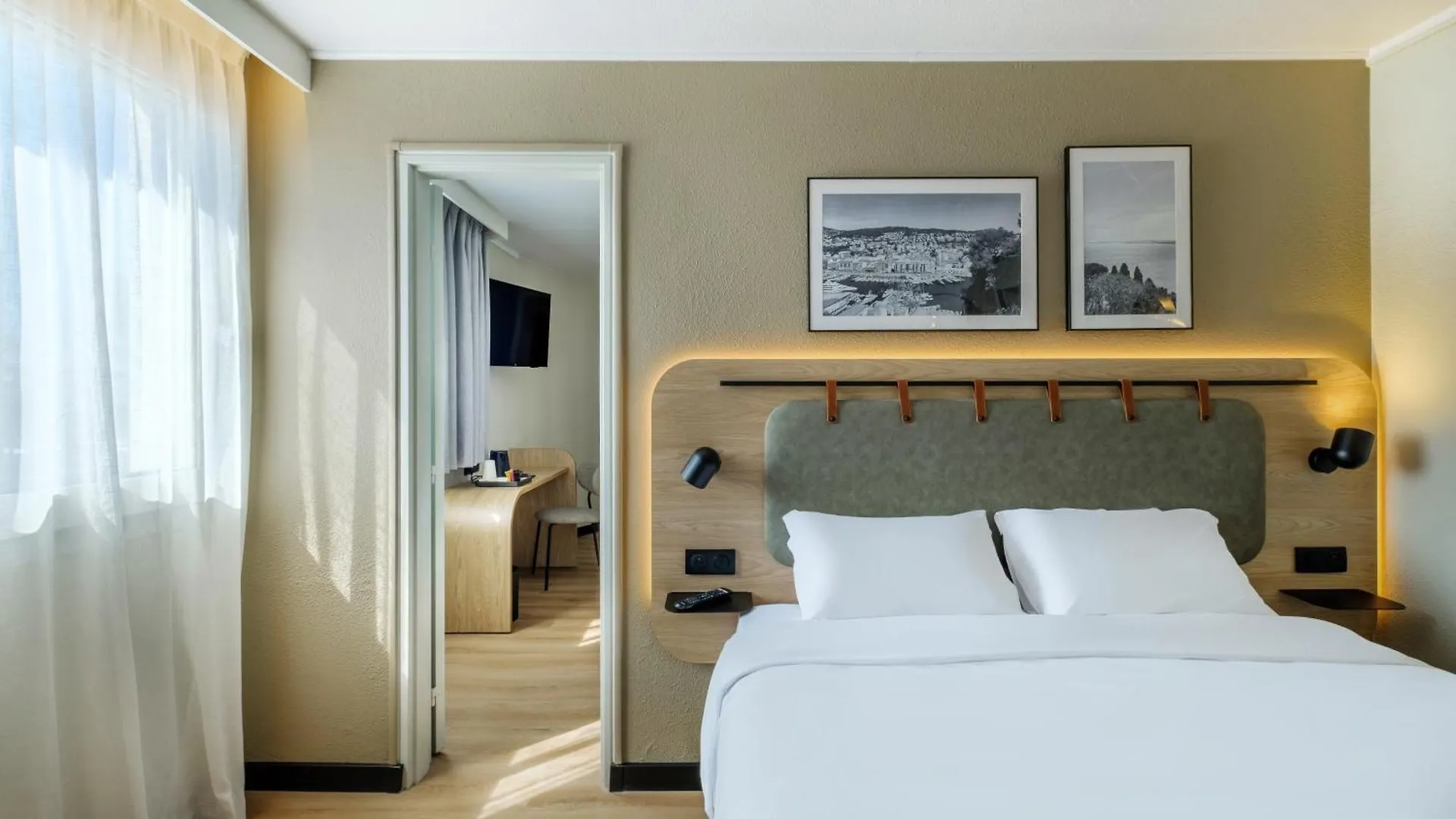 Campanile Marseille Saint Antoine Otel 3*,