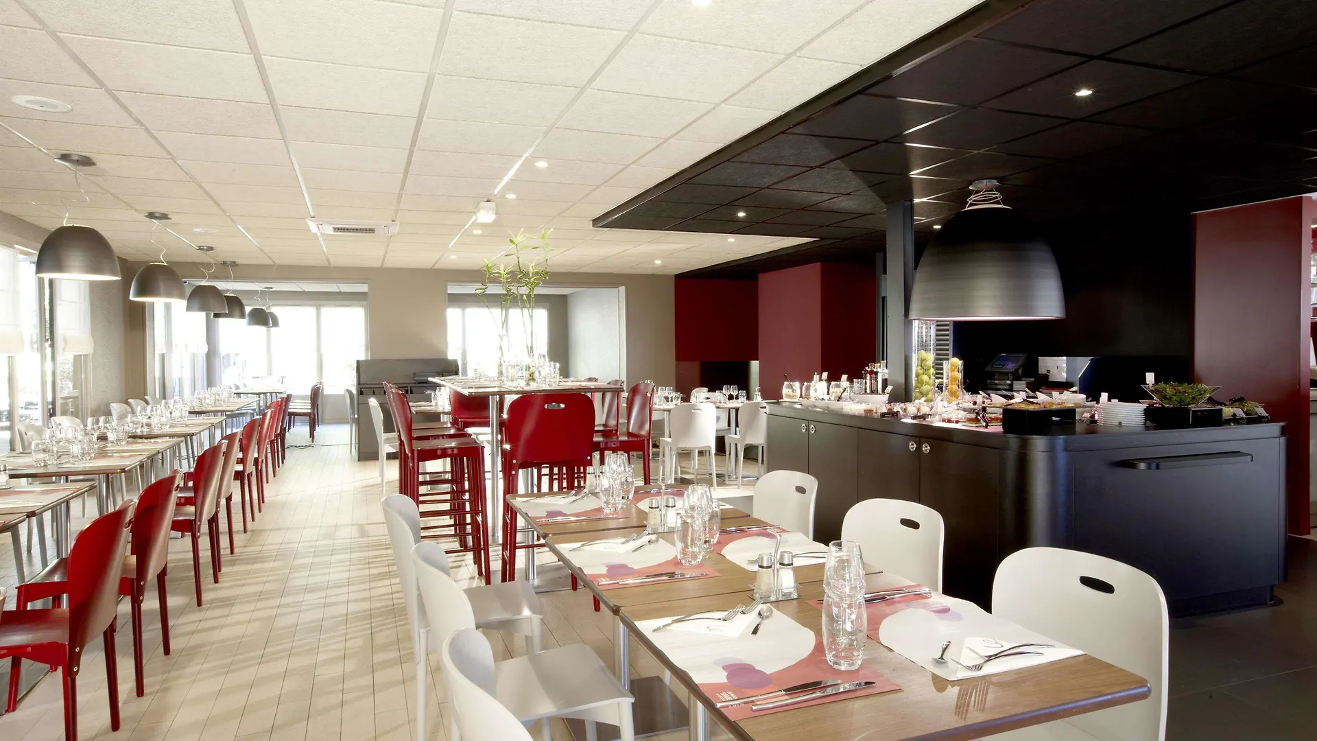 ***  Hotel Campanile Marseille Saint Antoine Francia